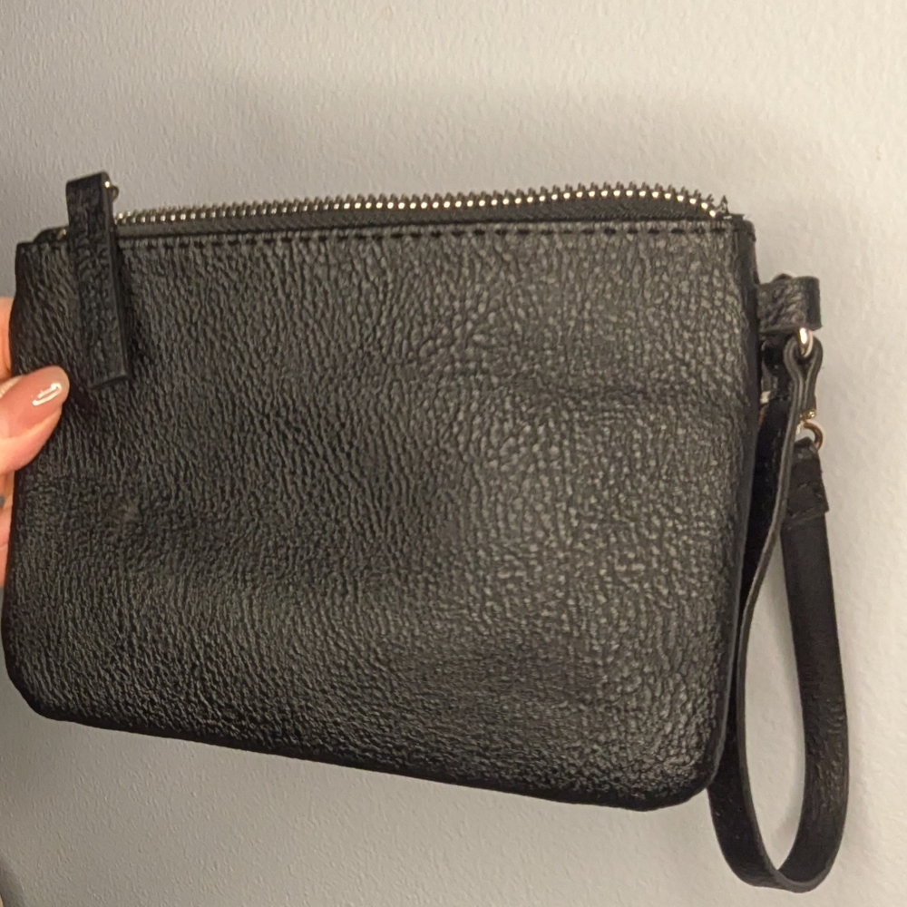 Steve Madden Black Wristlet Clutch - Picture 8 of 8